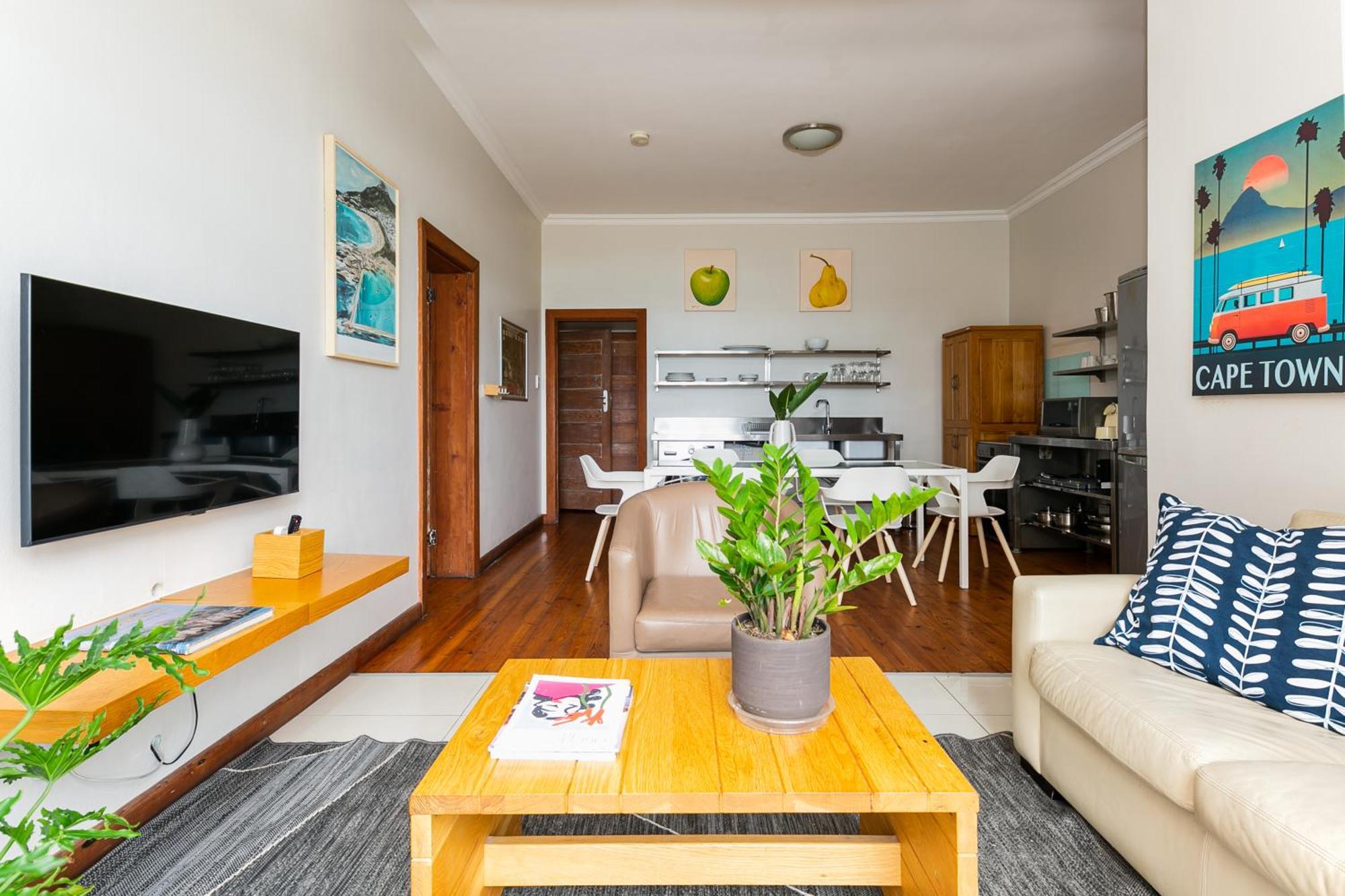 Camps Bay Village - Studios And Apartments เคปทาวน์ ภายนอก รูปภาพ