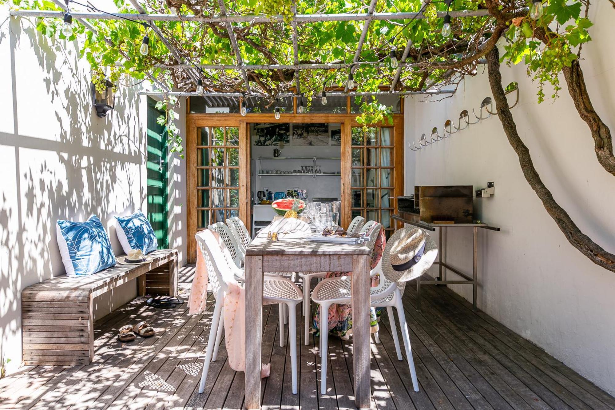 Camps Bay Village - Studios And Apartments เคปทาวน์ ภายนอก รูปภาพ