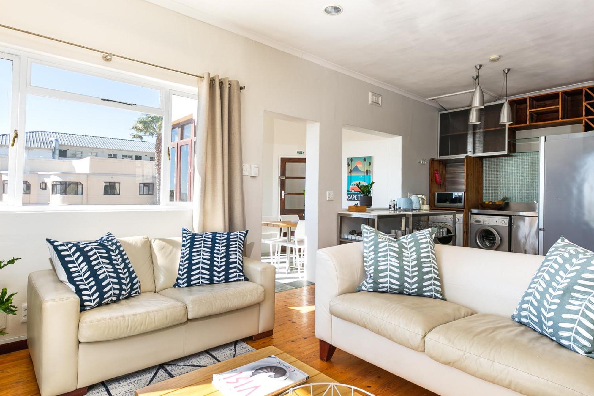 Camps Bay Village - Studios And Apartments เคปทาวน์ ห้อง รูปภาพ