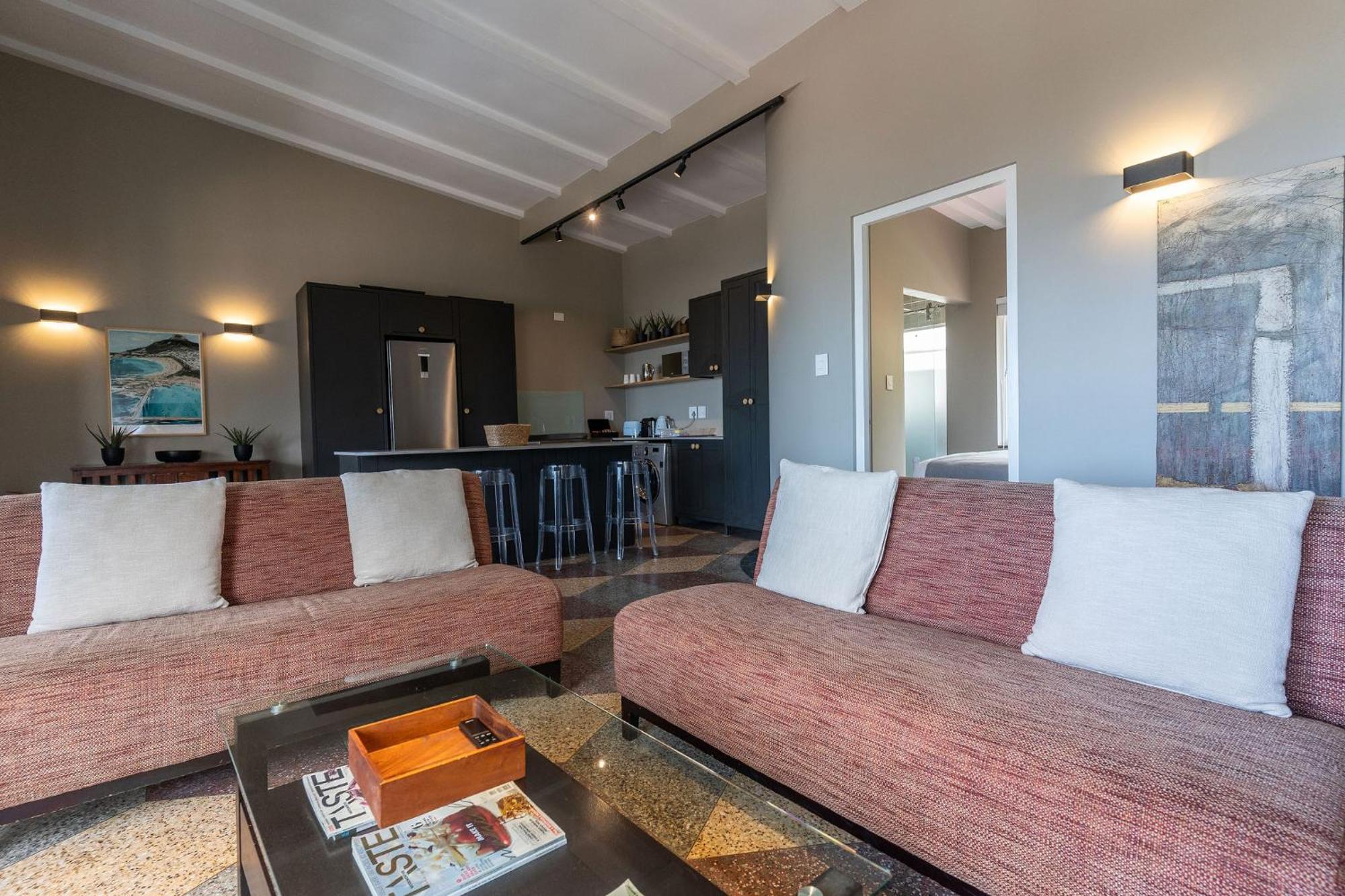 Camps Bay Village - Studios And Apartments เคปทาวน์ ห้อง รูปภาพ