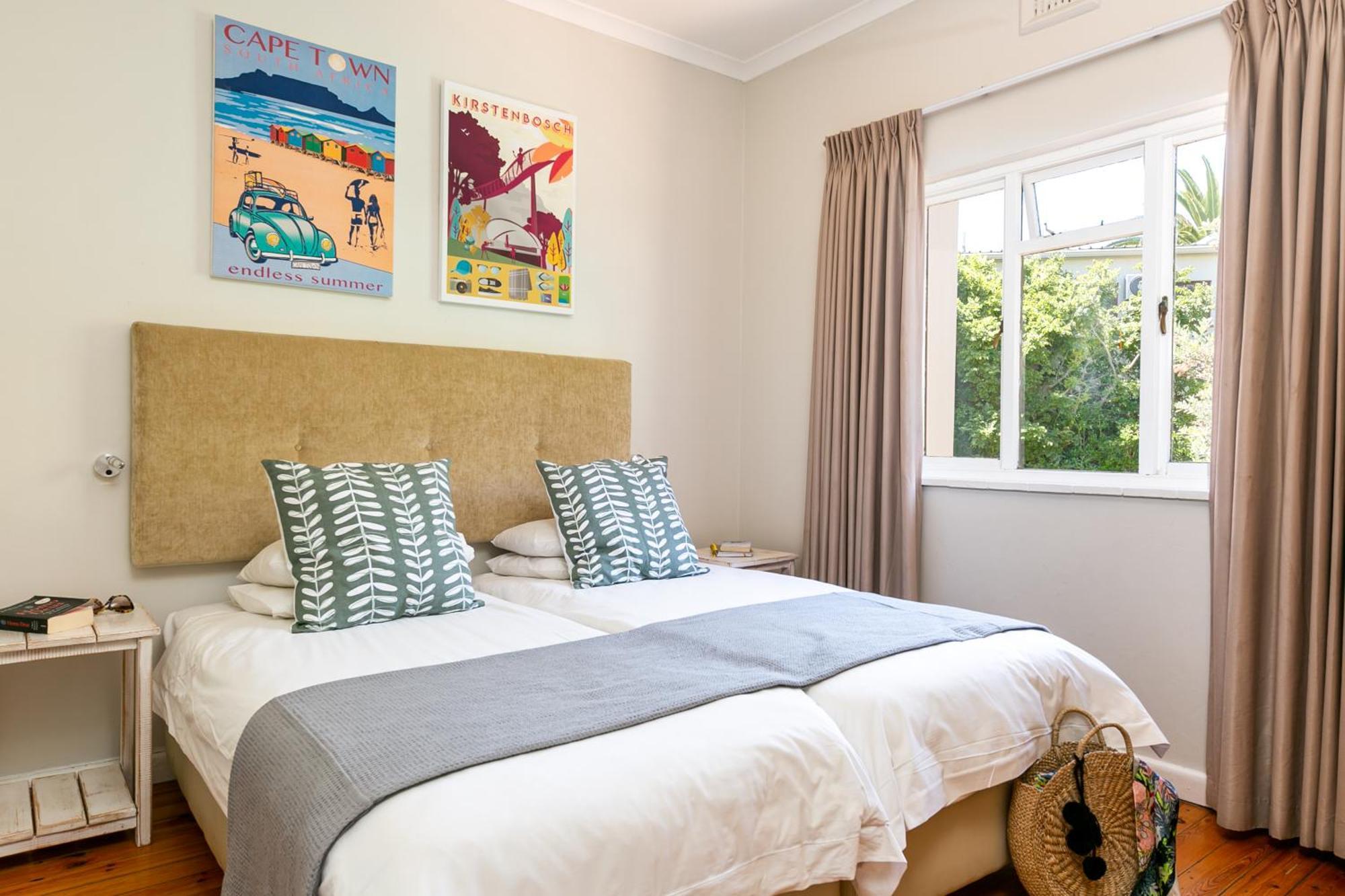 Camps Bay Village - Studios And Apartments เคปทาวน์ ห้อง รูปภาพ