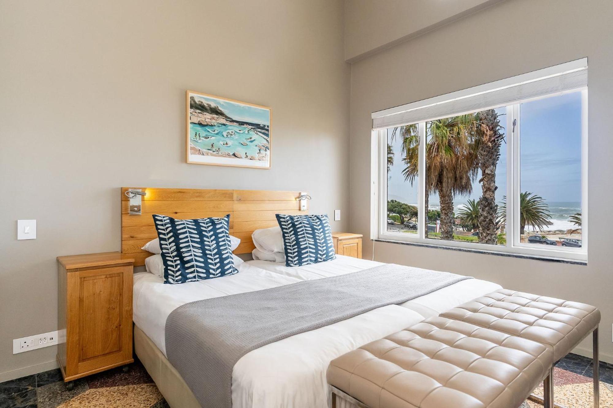Camps Bay Village - Studios And Apartments เคปทาวน์ ห้อง รูปภาพ