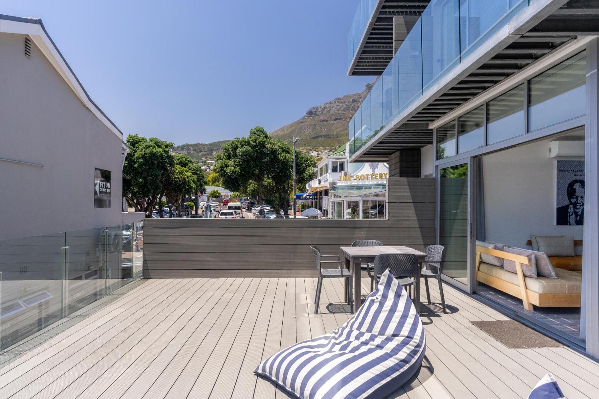 Camps Bay Village - Studios And Apartments เคปทาวน์ ห้อง รูปภาพ