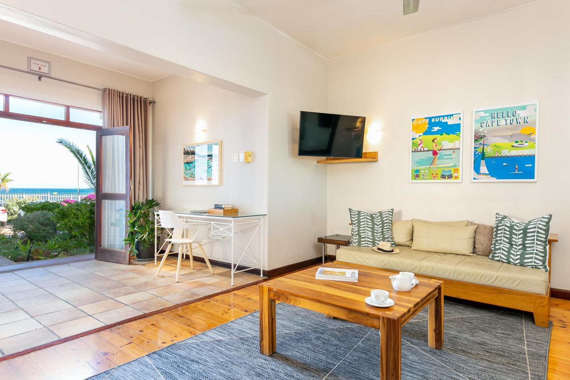 Camps Bay Village - Studios And Apartments เคปทาวน์ ห้อง รูปภาพ