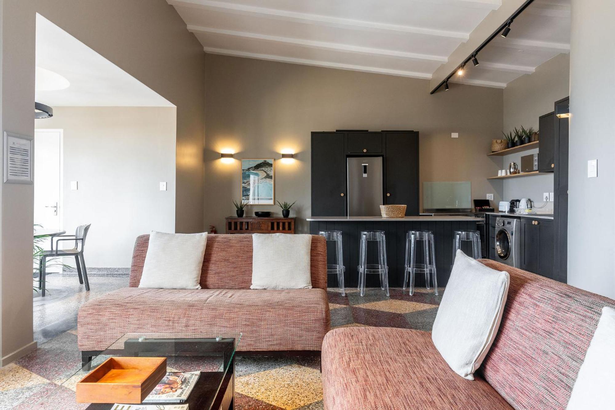 Camps Bay Village - Studios And Apartments เคปทาวน์ ห้อง รูปภาพ