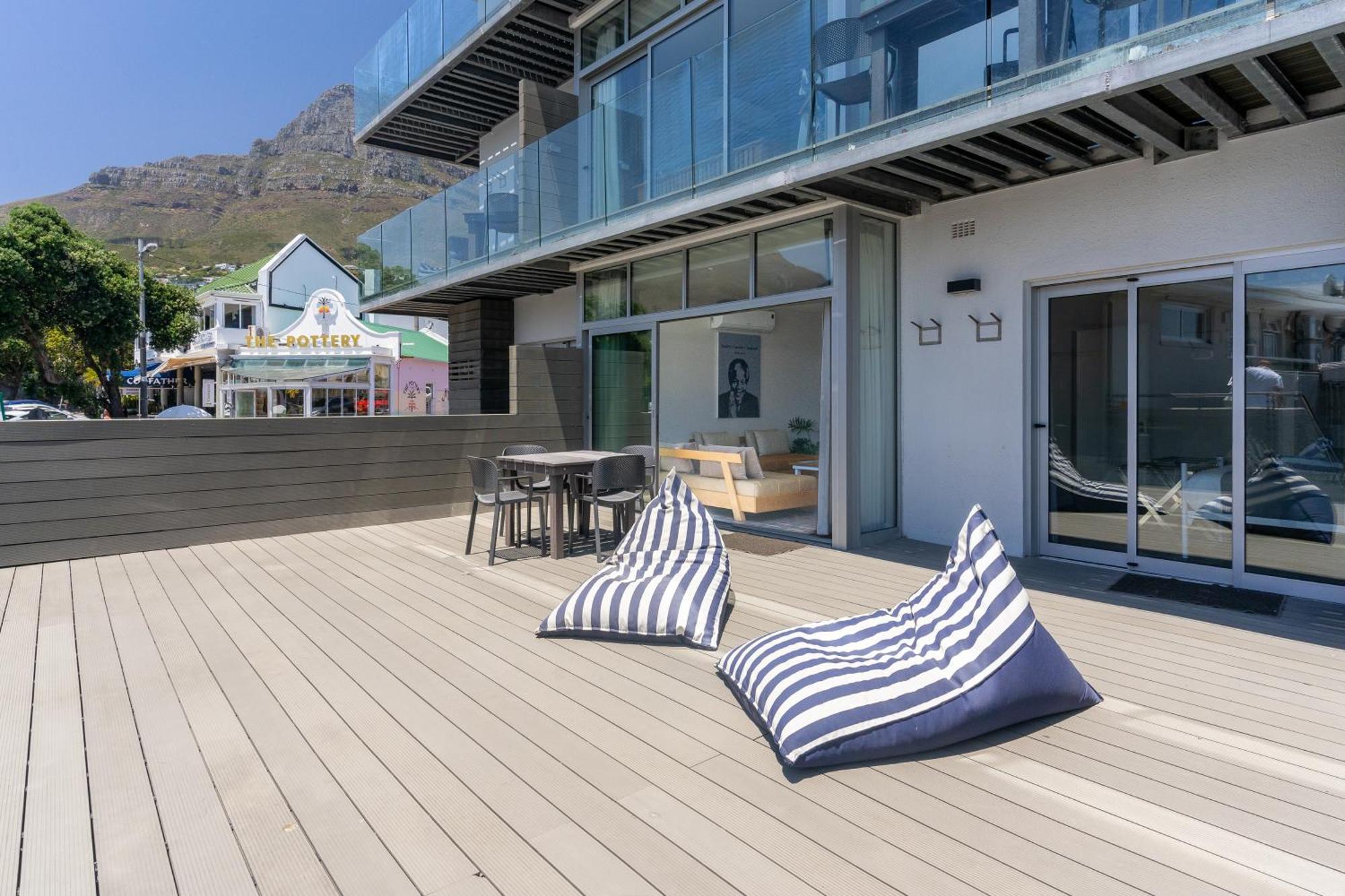 Camps Bay Village - Studios And Apartments เคปทาวน์ ห้อง รูปภาพ